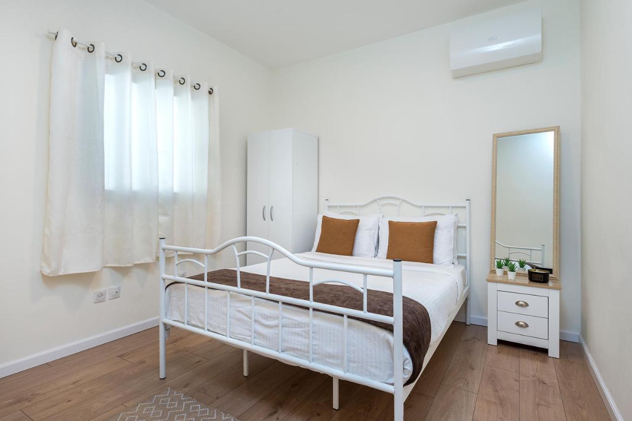 Melony Apartments Yam Suf Street Eilat Extérieur photo